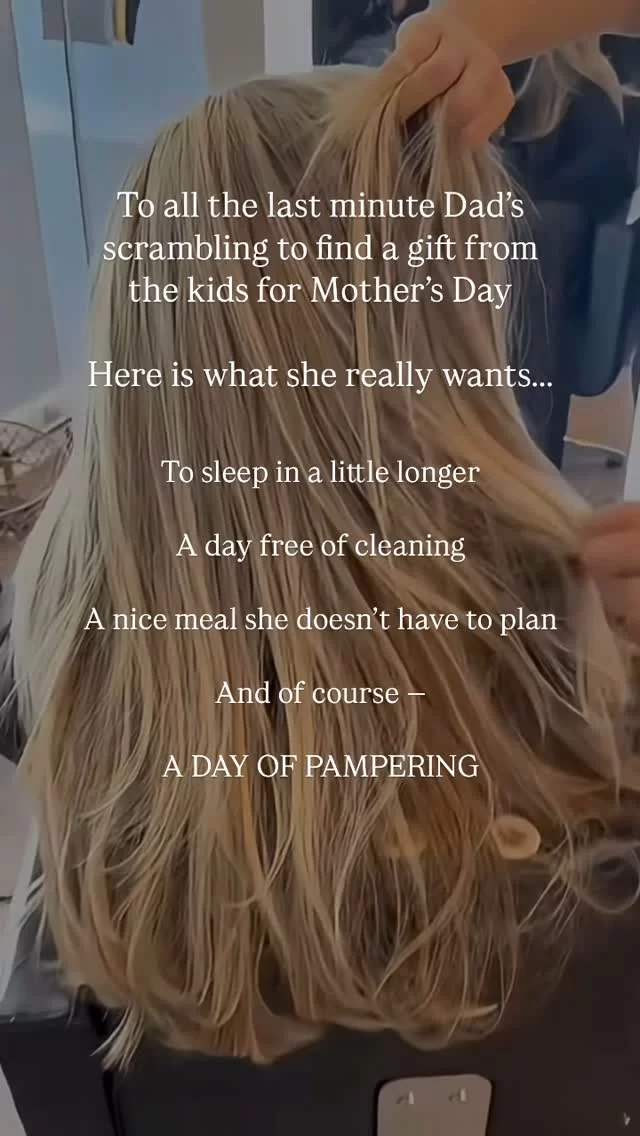 Still scrambling for a last minute Mother’s Day gift?  Here’s the hint:
She doesn’t want another candle.
She wants to sleep in, skip the cleaning, enjoy a meal she didn’t plan  and top it all off with a day of pampering.  We’ve got that part covered.
Blowouts, beauty, and a moment that’s all about her.  Gift cards available for the moms who do it all!  #BellizimaBlowOutBar #MothersDayGifts 
#BernardsvilleSalon #NJBlowOut #GiftsForMom